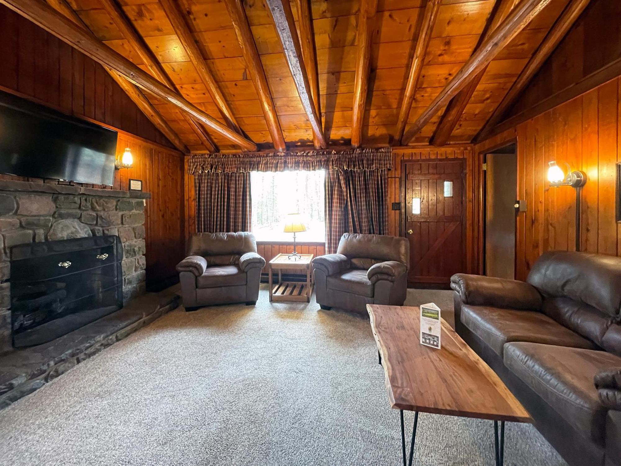 Mountain Springs Lake Resort Страудсберг Номер фото